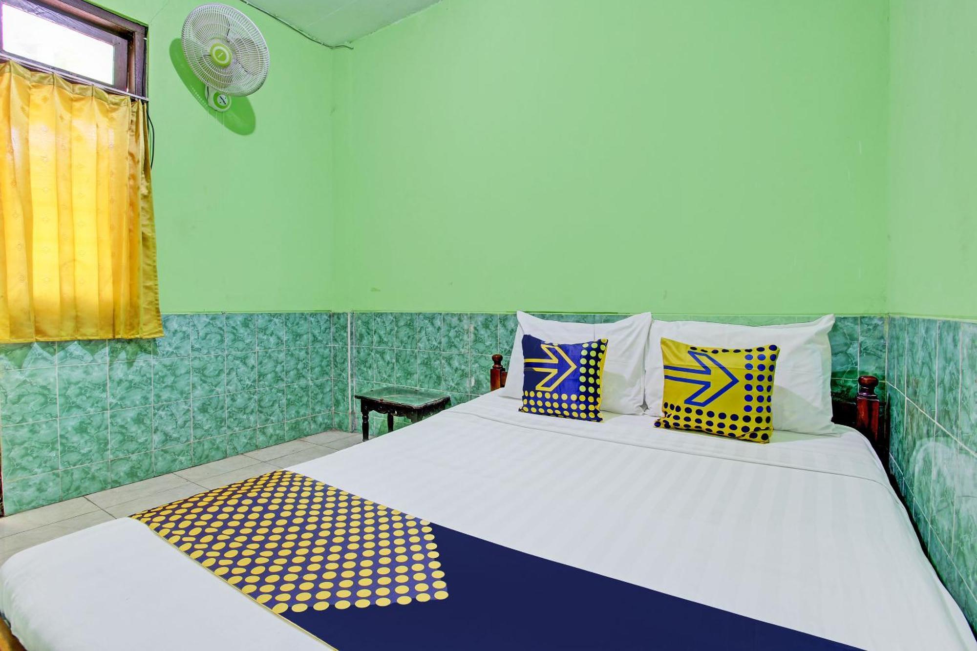 Spot On 93029 Pondok Wisata Sabar Menanti 2 班图尔 外观 照片